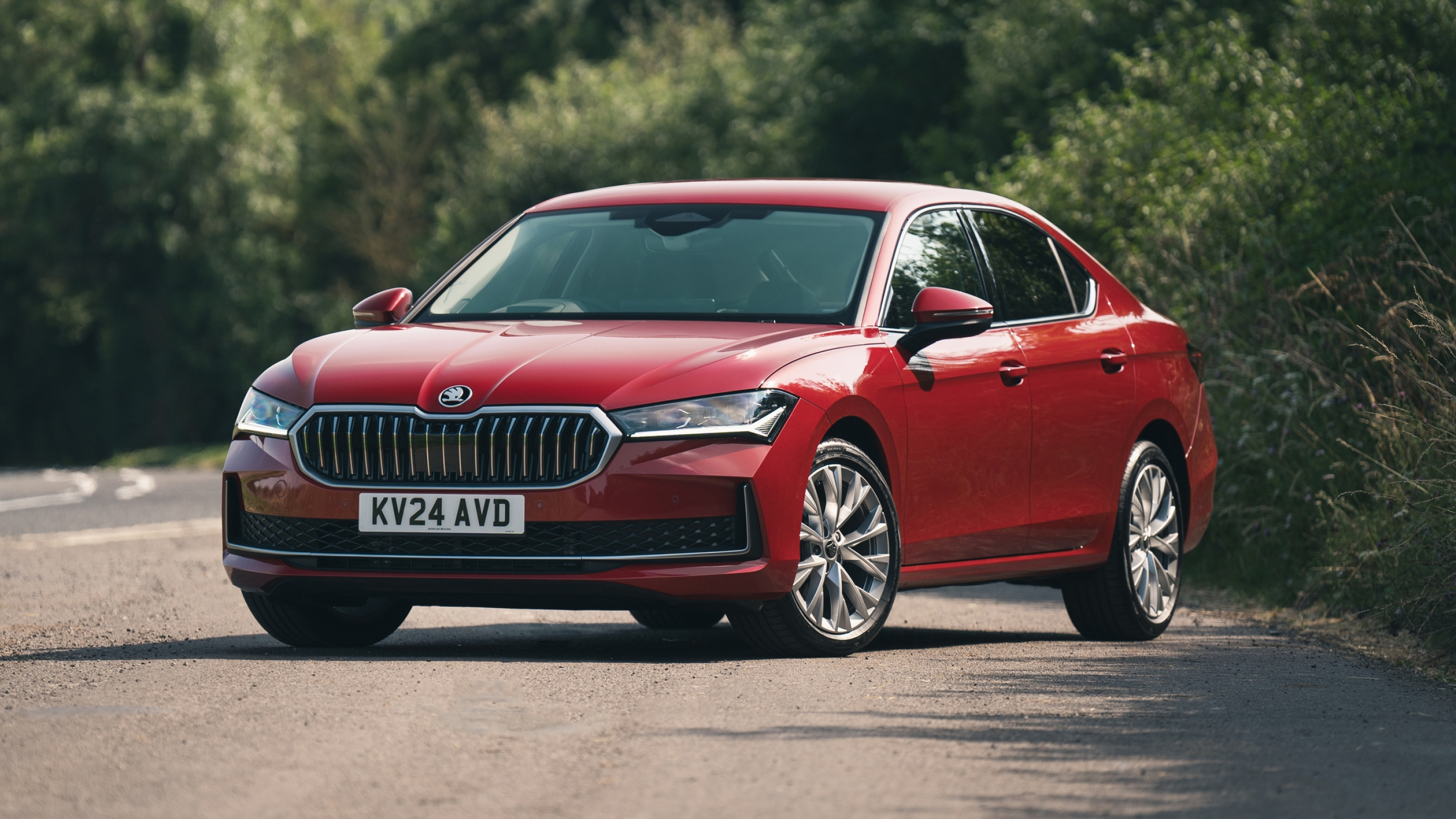 2026 Skoda Superb Hibrit Kimler İçin Uygun? - fotoğraf 4