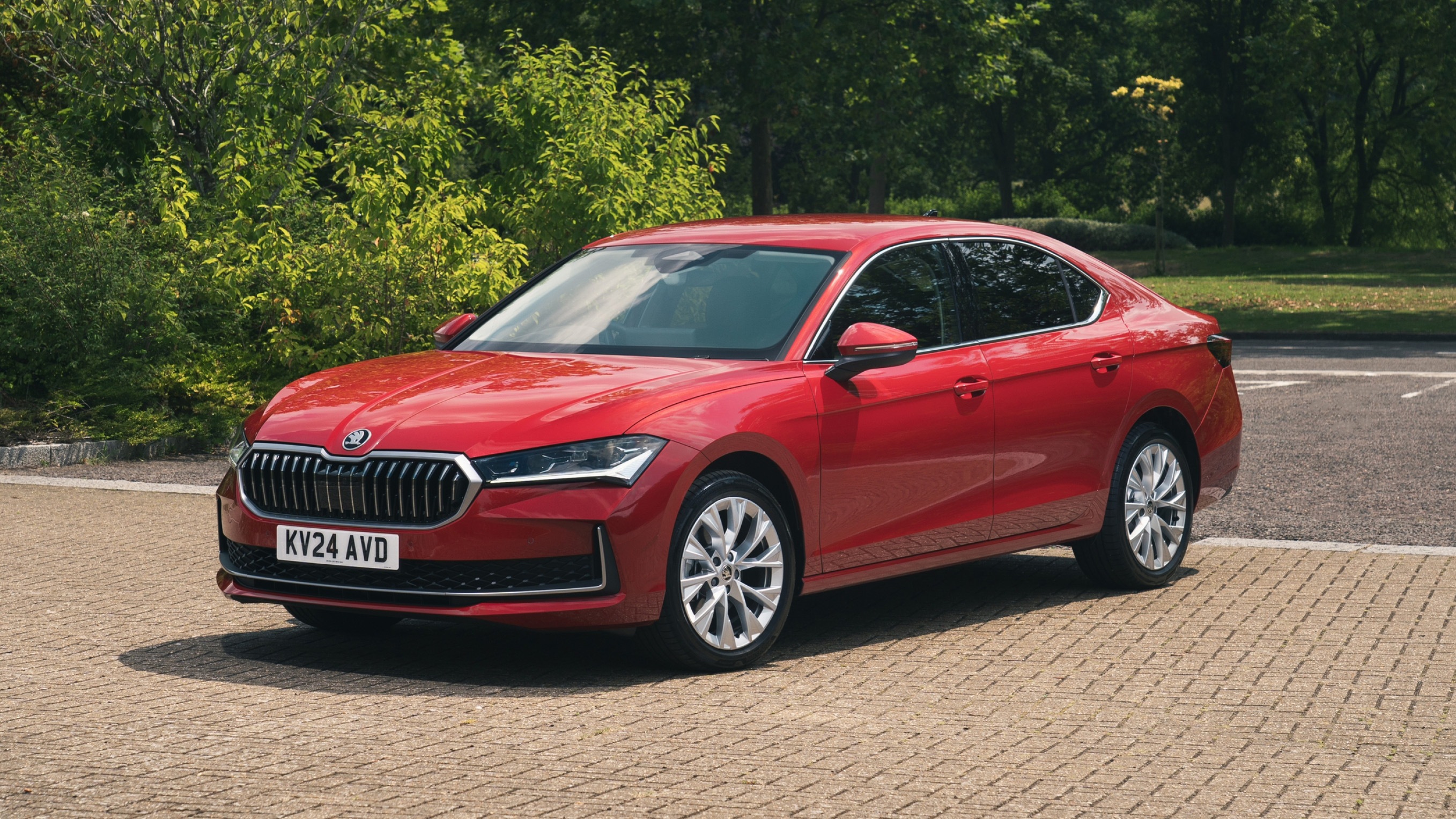 2026 Skoda Superb Hibrit Kimler İçin Uygun? - fotoğraf 7