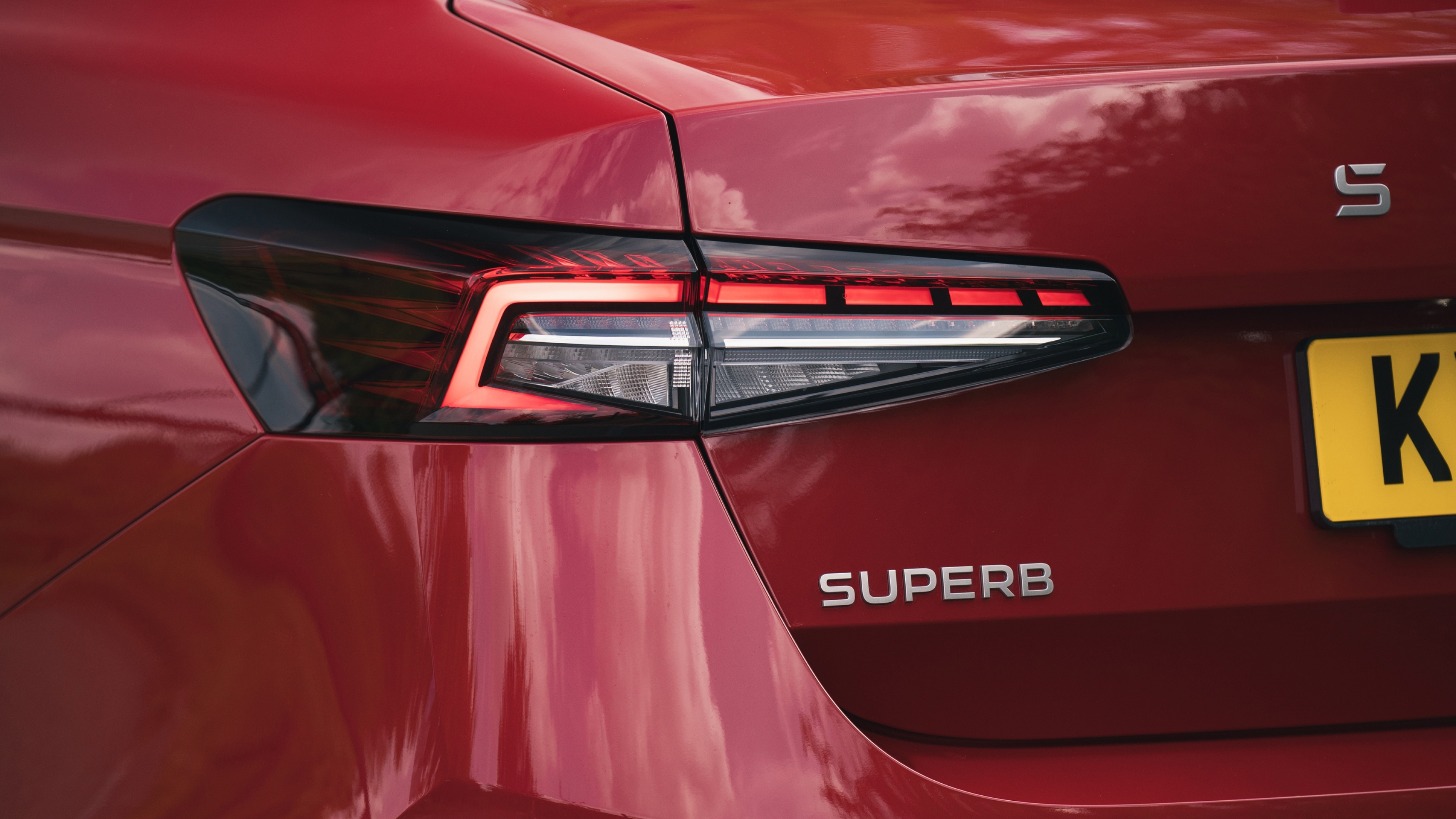 2026 Skoda Superb Hibrit Kimler İçin Uygun? - fotoğraf 9