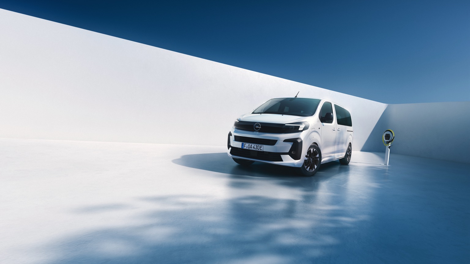 2026 Opel Zafira Elektrikli Kimlere Uygun? - fotoğraf 3