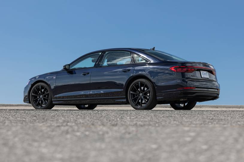 2025 Audi A8 Benzinli Alınır mı? - fotoğraf 13