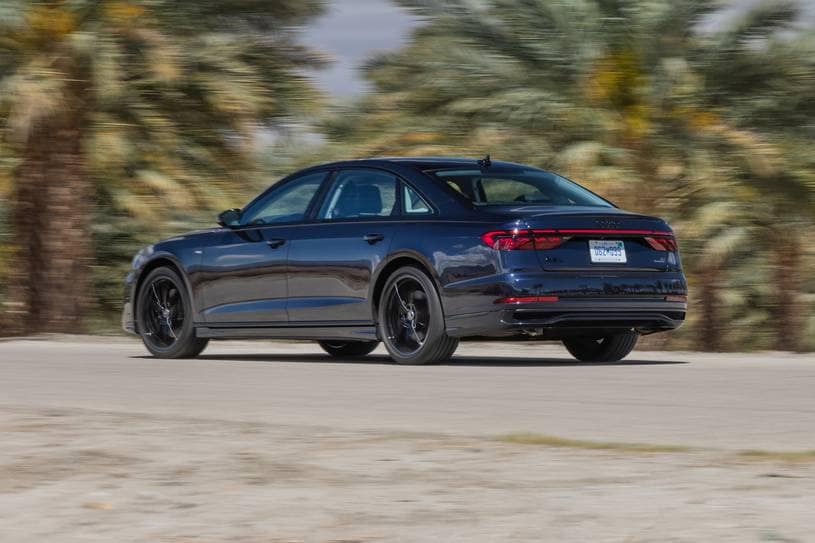 2025 Audi A8 Benzinli Alınır mı? - fotoğraf 15