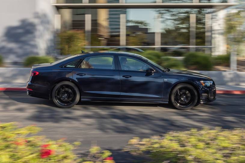 2025 Audi A8 Benzinli Alınır mı? - fotoğraf 20