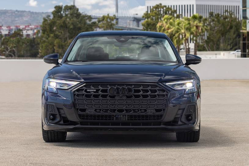 2025 Audi A8 Benzinli Alınır mı? - fotoğraf 21