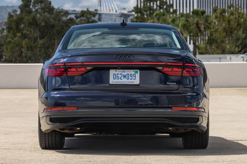 2025 Audi A8 Benzinli Alınır mı? - fotoğraf 23