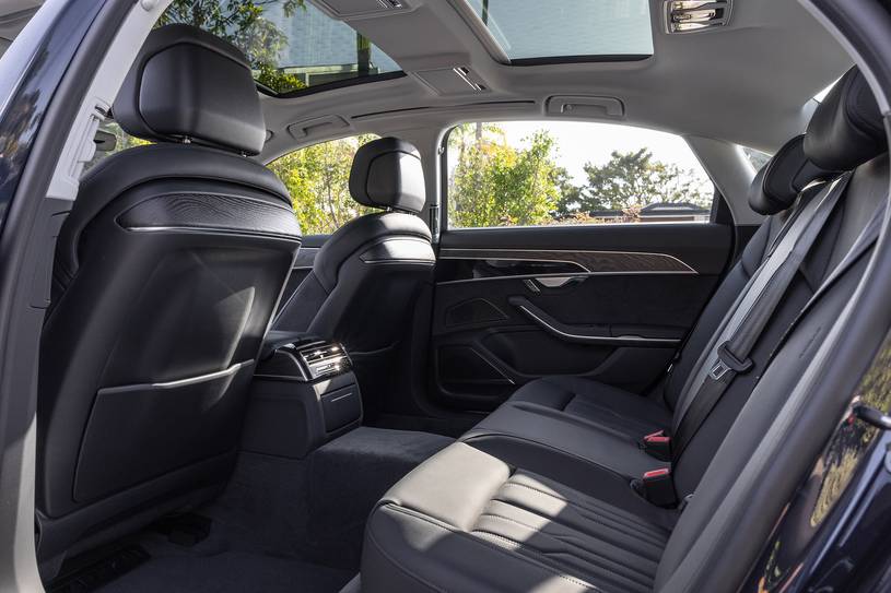 2025 Audi A8 Benzinli Alınır mı? - fotoğraf 54