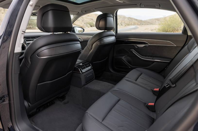 2025 Audi A8 Benzinli Alınır mı? - fotoğraf 55