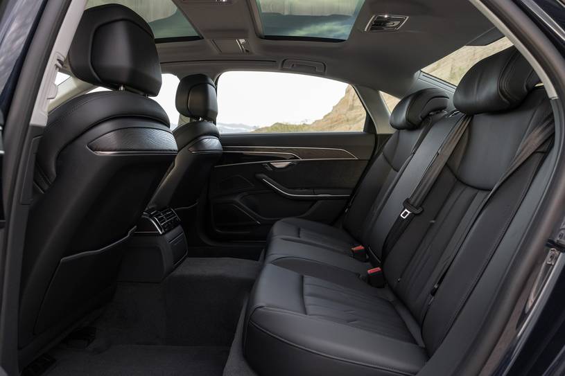 2025 Audi A8 Benzinli Alınır mı? - fotoğraf 62