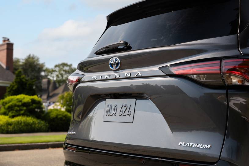 2026 Toyota Sienna Hibrit Aile Kullanımına Uygun mu? - fotoğraf 13