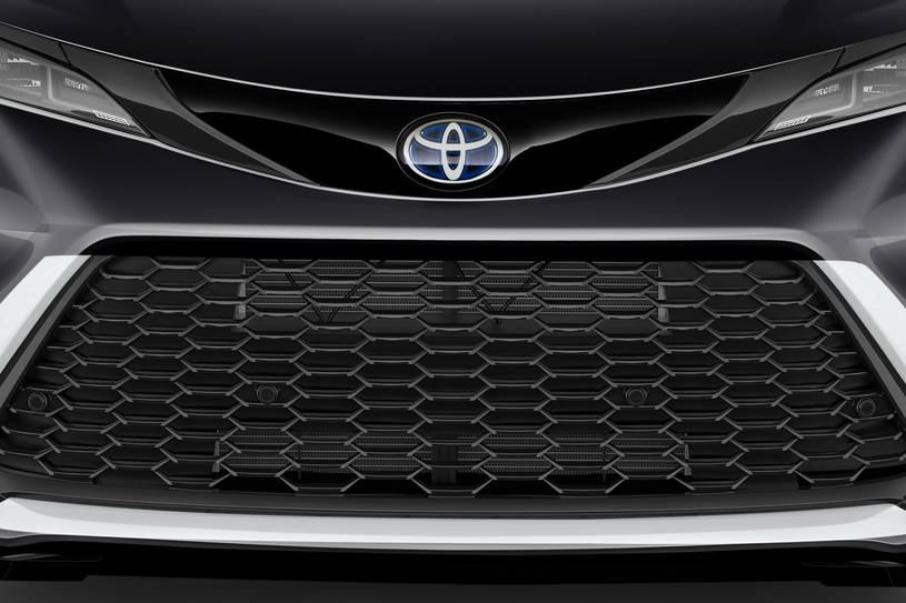 2026 Toyota Sienna Hibrit Aile Kullanımına Uygun mu? - fotoğraf 20