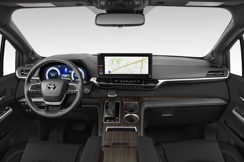 2026 Toyota Sienna Hibrit Aile Kullanımına Uygun mu? - fotoğraf 42