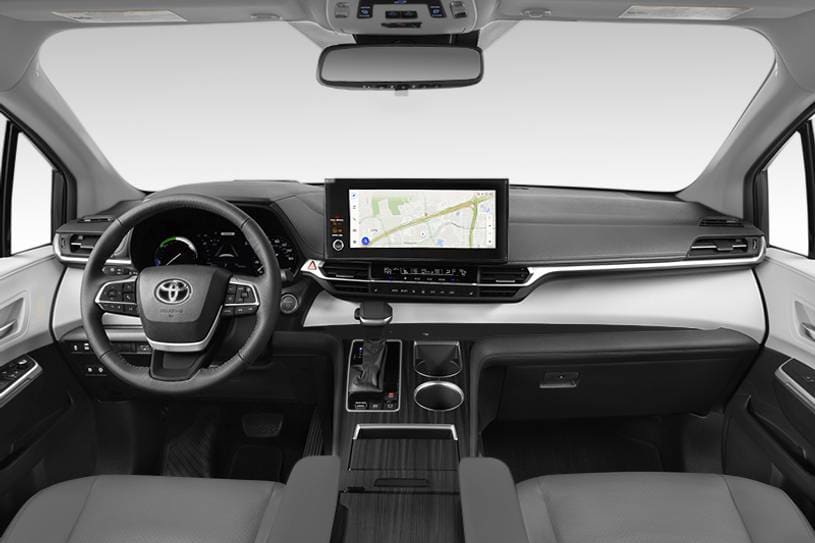 2026 Toyota Sienna Hibrit Aile Kullanımına Uygun mu? - fotoğraf 43
