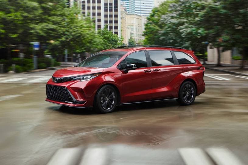2026 Toyota Sienna Hibrit Aile Kullanımına Uygun mu? - fotoğraf 6