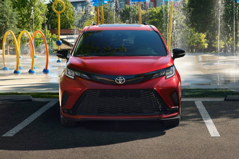 2026 Toyota Sienna Hibrit Aile Kullanımına Uygun mu? - fotoğraf 8