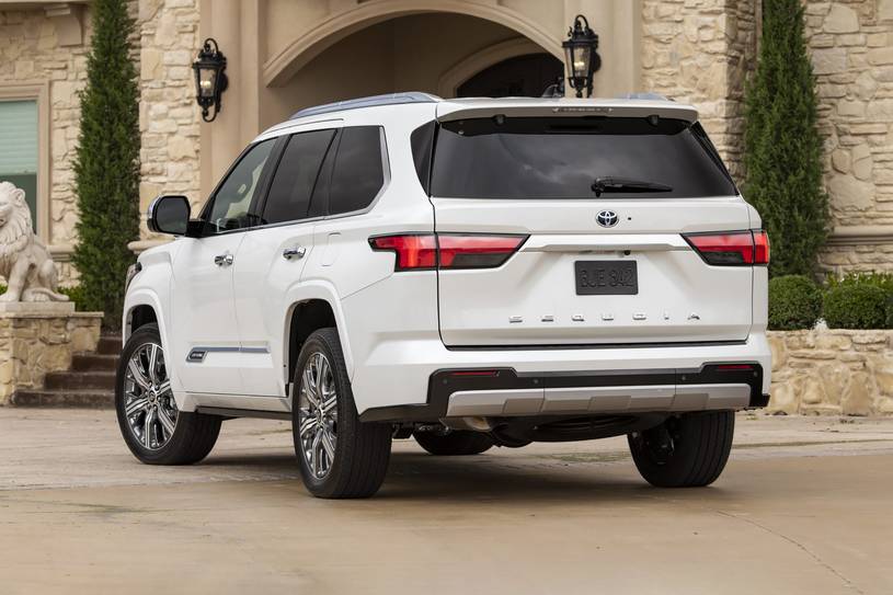 2026 Toyota Sequoia Hibrit Alınır mı? - fotoğraf 22