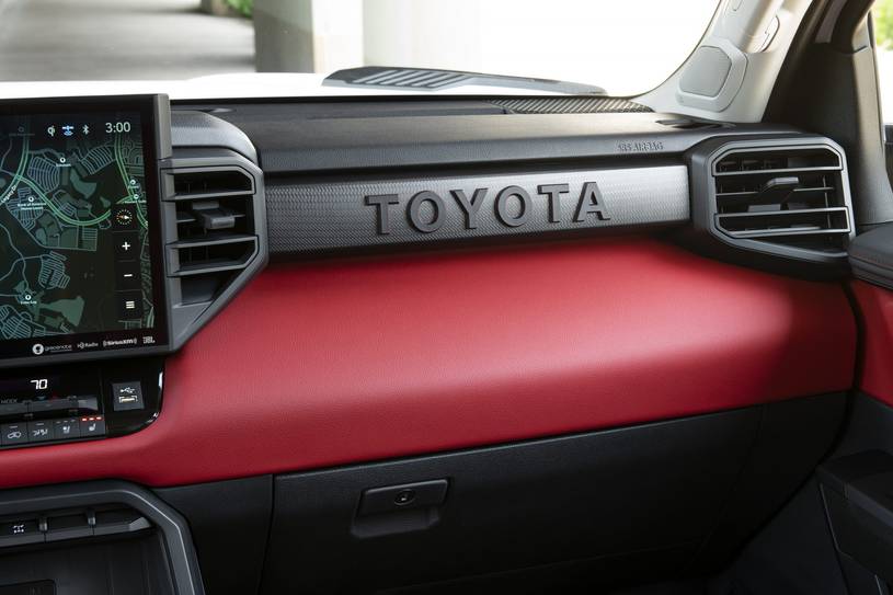 2026 Toyota Sequoia Hibrit Alınır mı? - fotoğraf 73