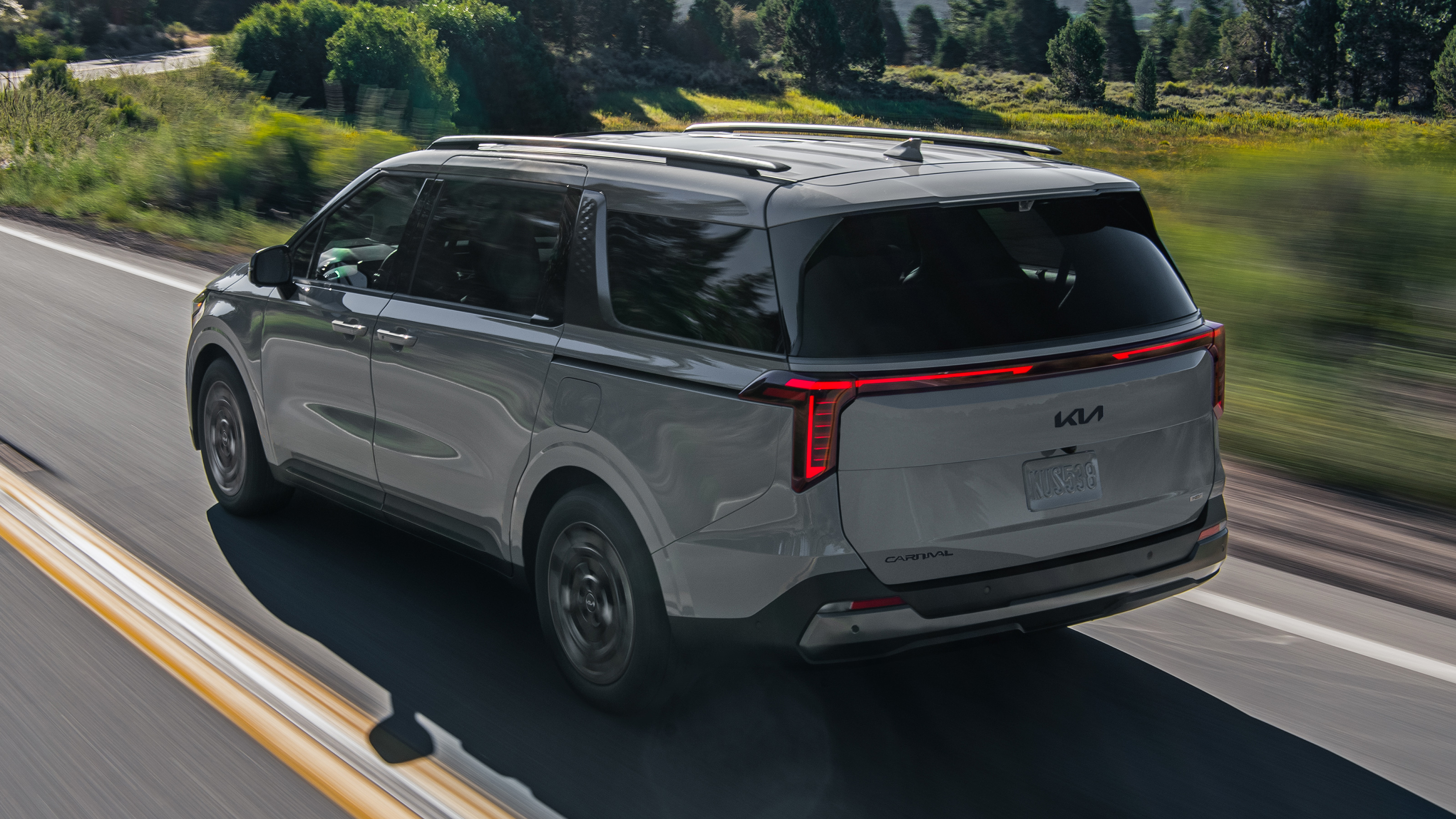 2026 Kia Carnival Benzinli MPV Alınır mı? - fotoğraf 5