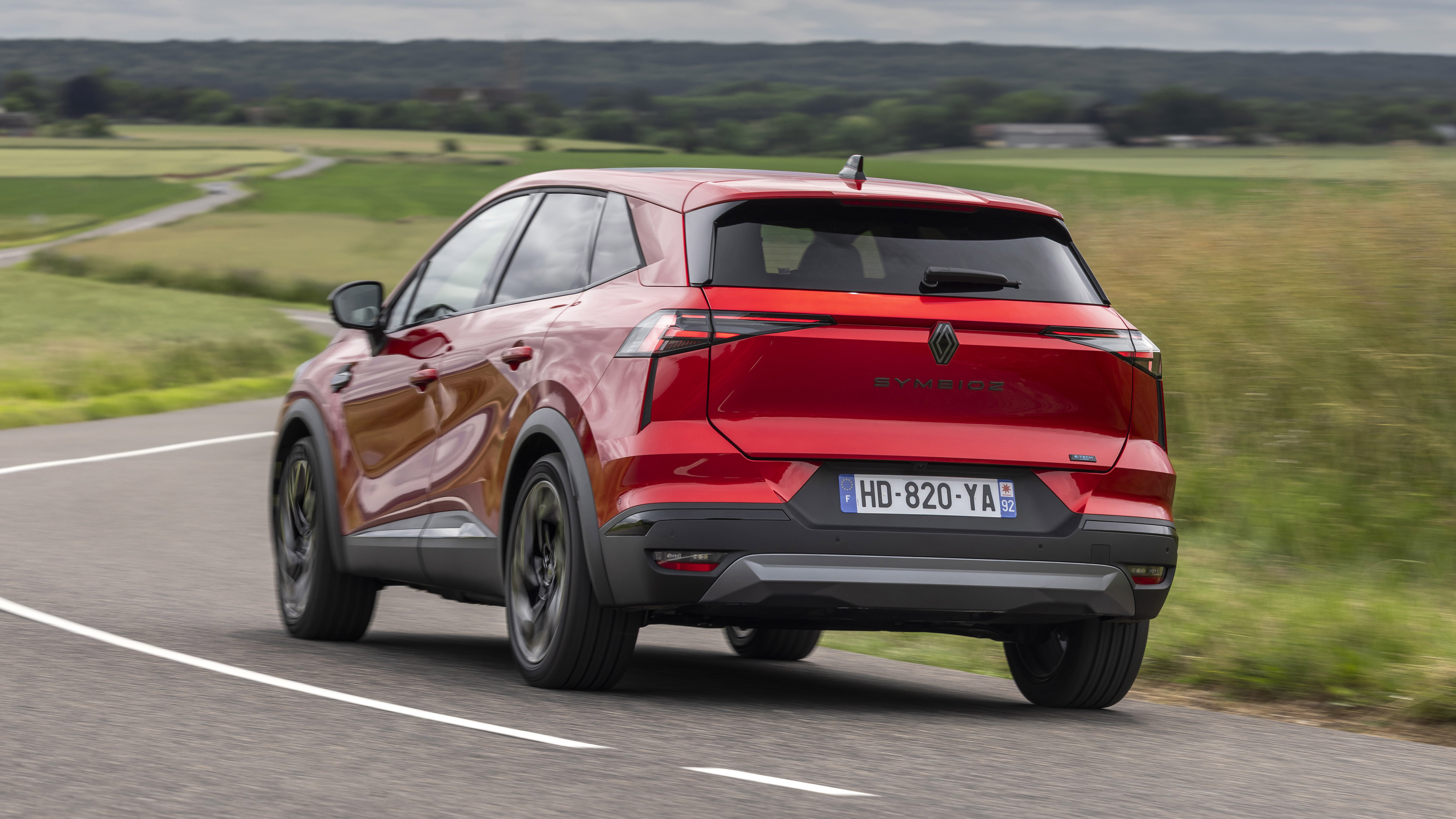 2026 Renault Symbioz Hibrit Aile SUV’u Nasıl? - fotoğraf 16