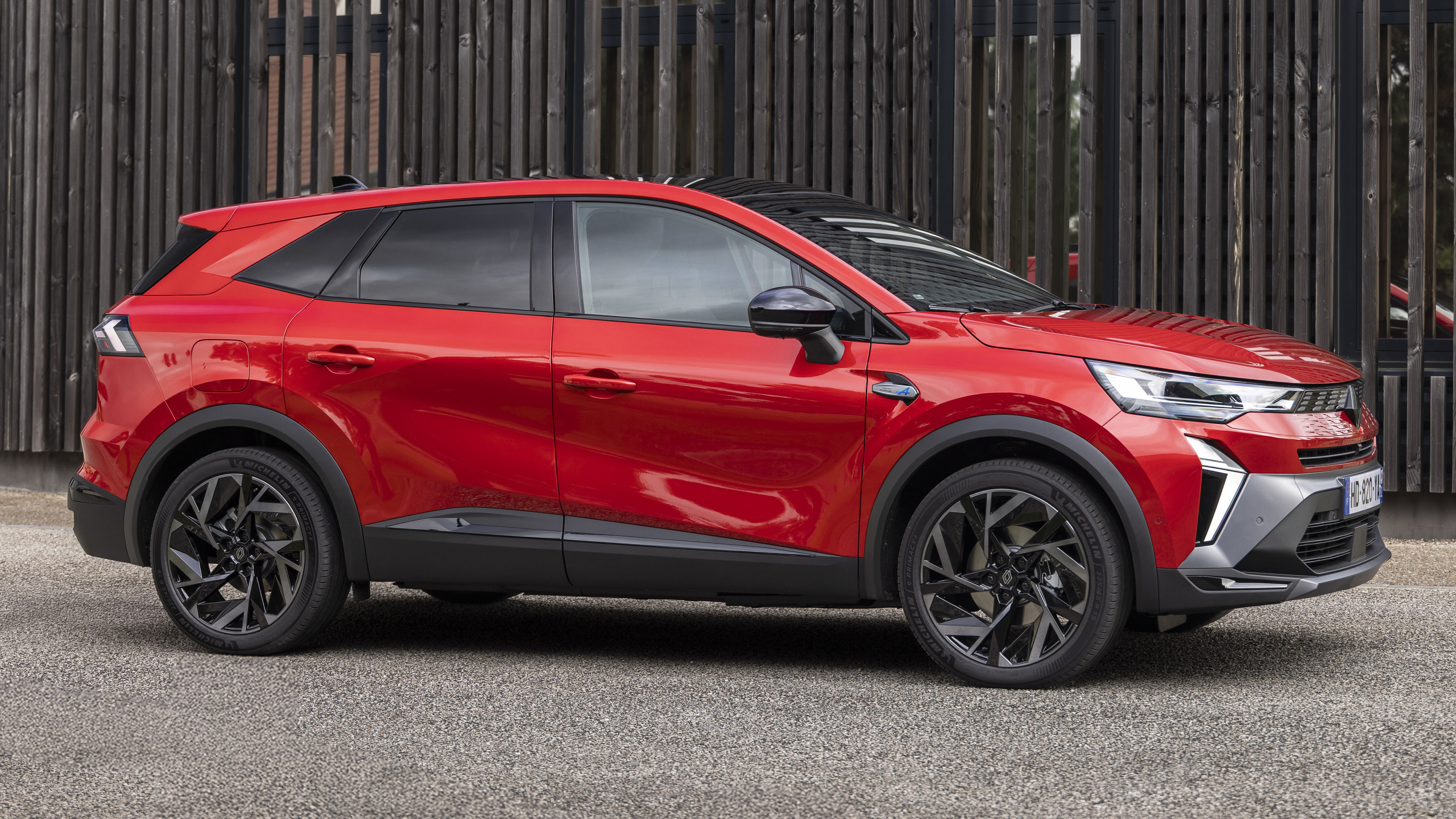 2026 Renault Symbioz Hibrit Aile SUV’u Nasıl? - fotoğraf 25