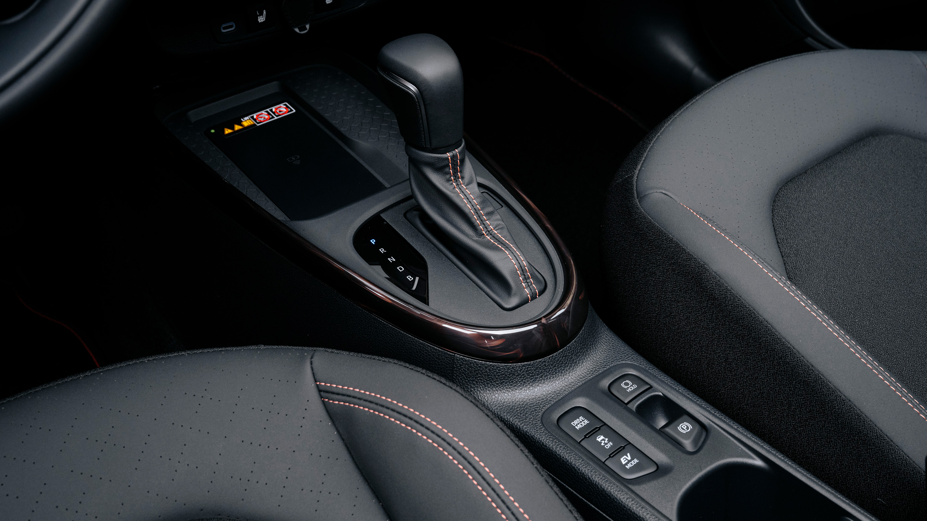 2026 Toyota Aygo X Hibrit Menzili Ve Şarjı Yeterli mi? - fotoğraf 11