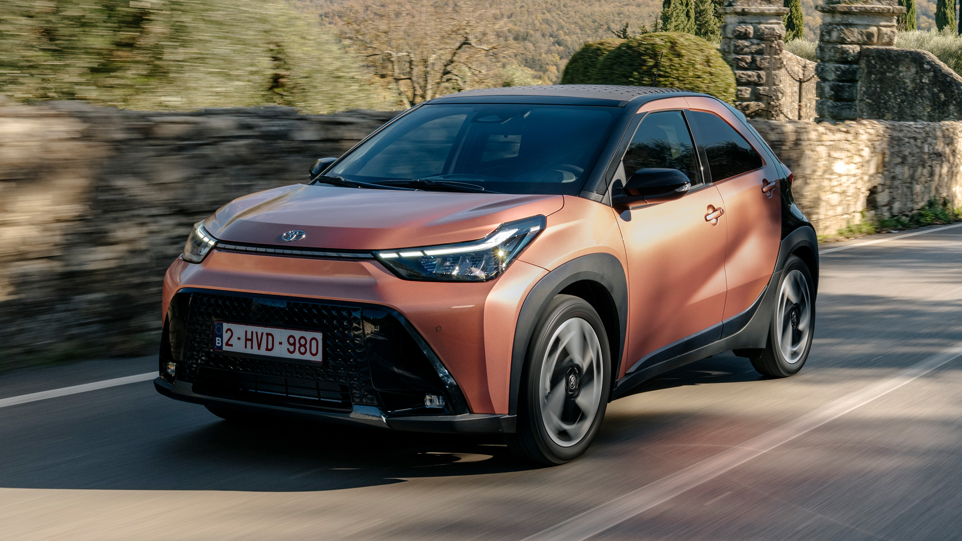 2026 Toyota Aygo X Hibrit Menzili Ve Şarjı Yeterli mi? - fotoğraf 5