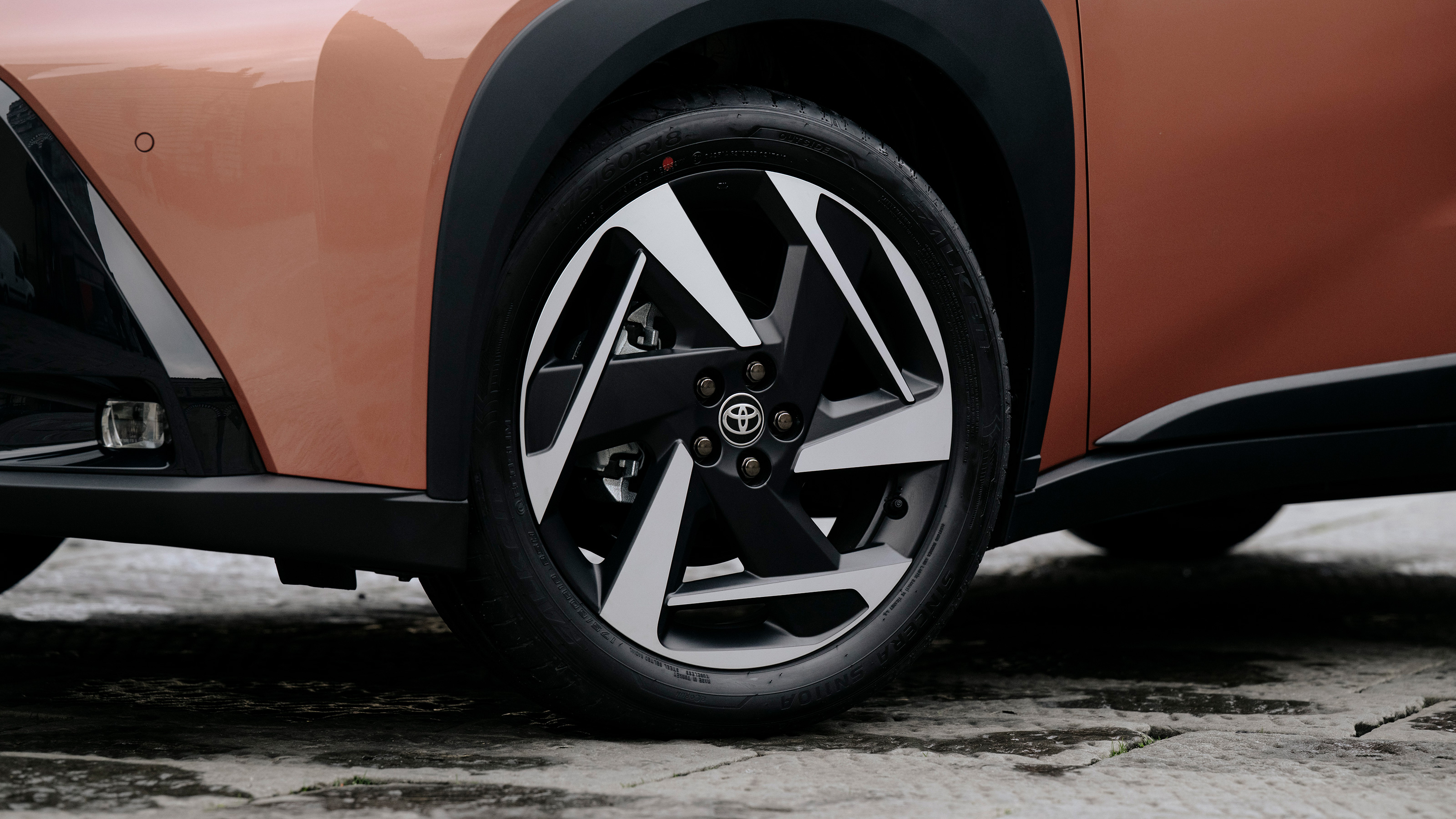2026 Toyota Aygo X Hibrit Menzili Ve Şarjı Yeterli mi? - fotoğraf 7