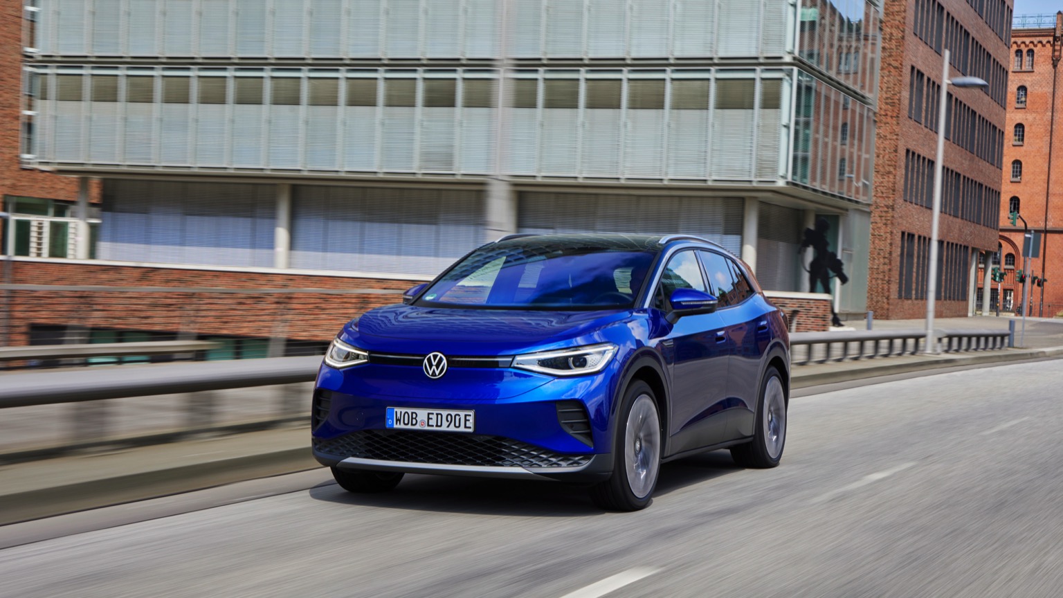 2026 Volkswagen ID. 4 Pro 4MOTION Elektrikli SUV Alınır mı? - fotoğraf 11