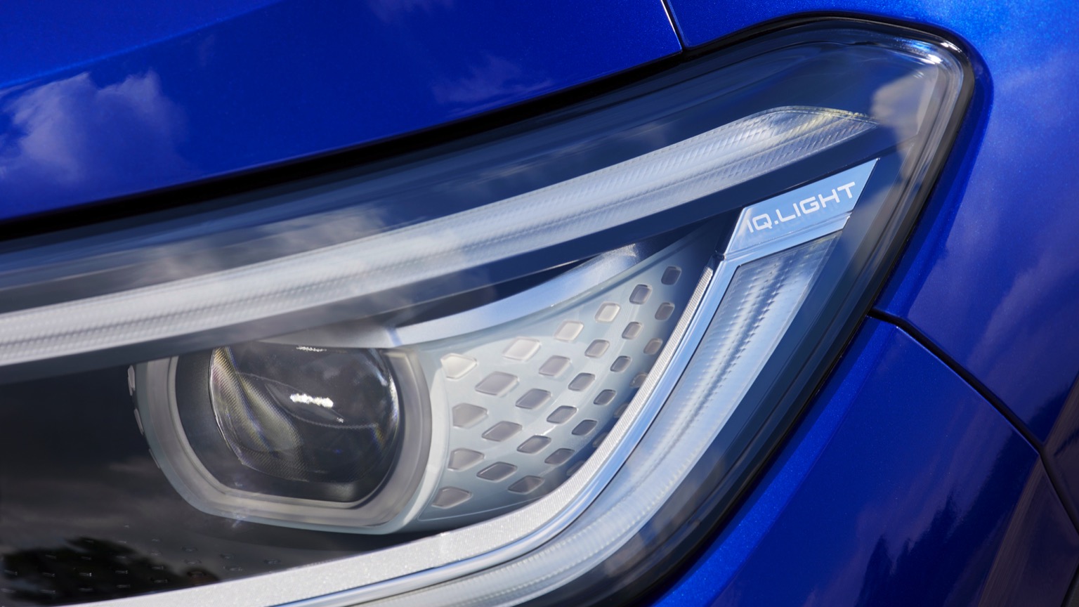 2026 Volkswagen ID. 4 Pro 4MOTION Elektrikli SUV Alınır mı? - fotoğraf 24