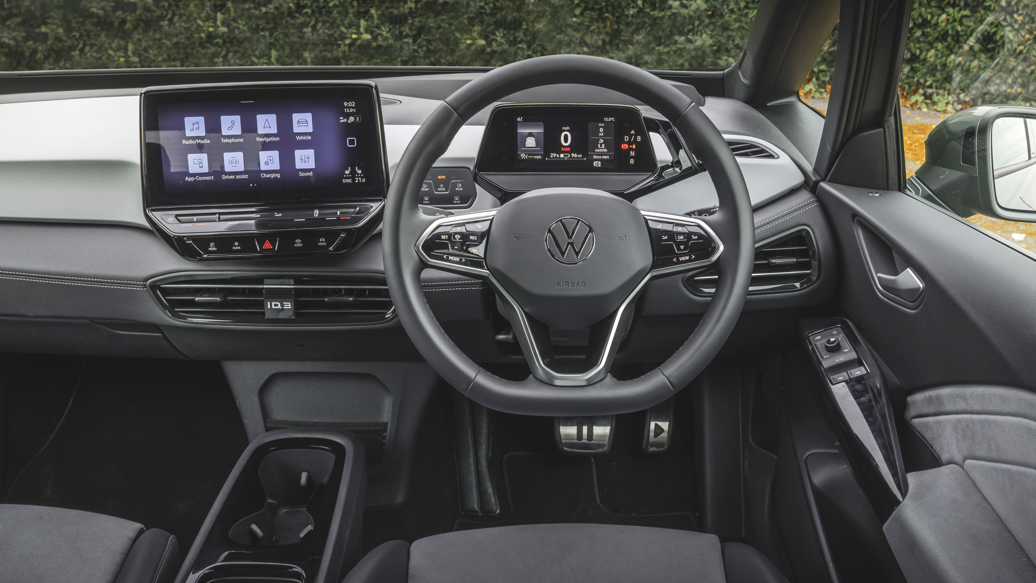 2026 Volkswagen ID. 3 Elektrikli İncelemesi: Satın Alma Rehberi - fotoğraf 3