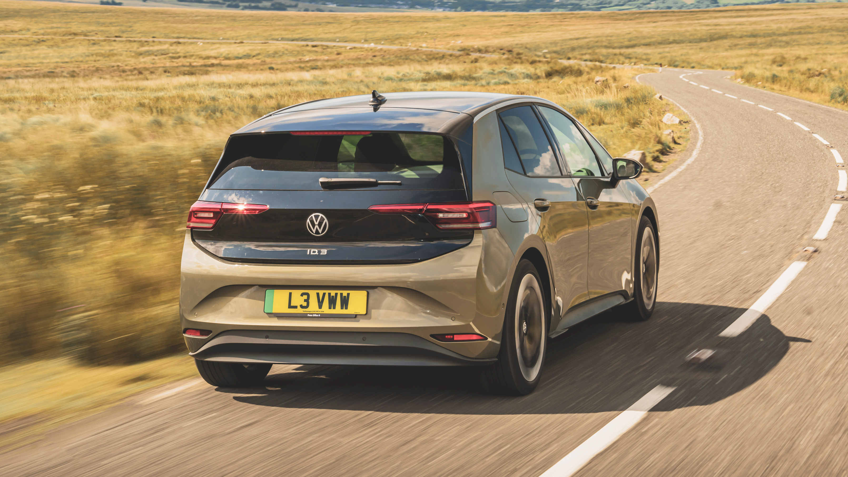 2026 Volkswagen ID. 3 Elektrikli İncelemesi: Satın Alma Rehberi - fotoğraf 6