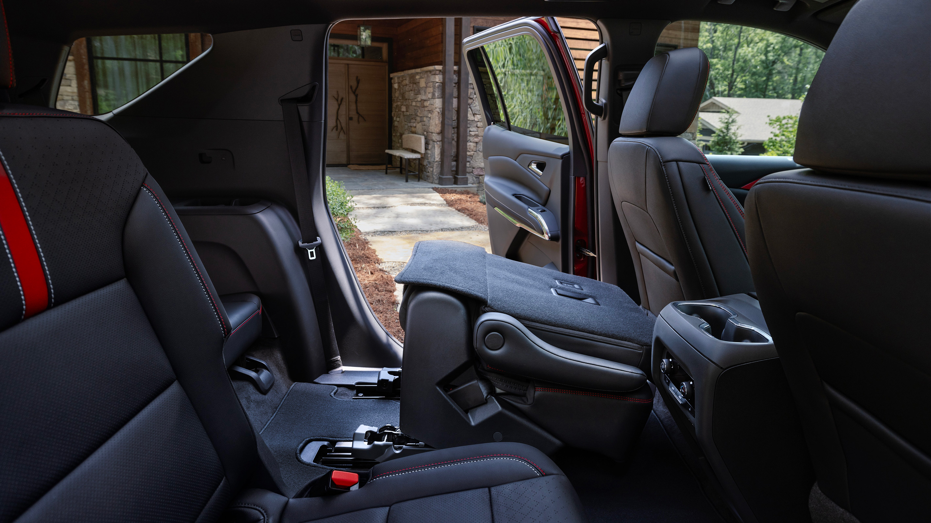 2026 Chevrolet Traverse Benzinli SUV Alınır mı? - fotoğraf 12