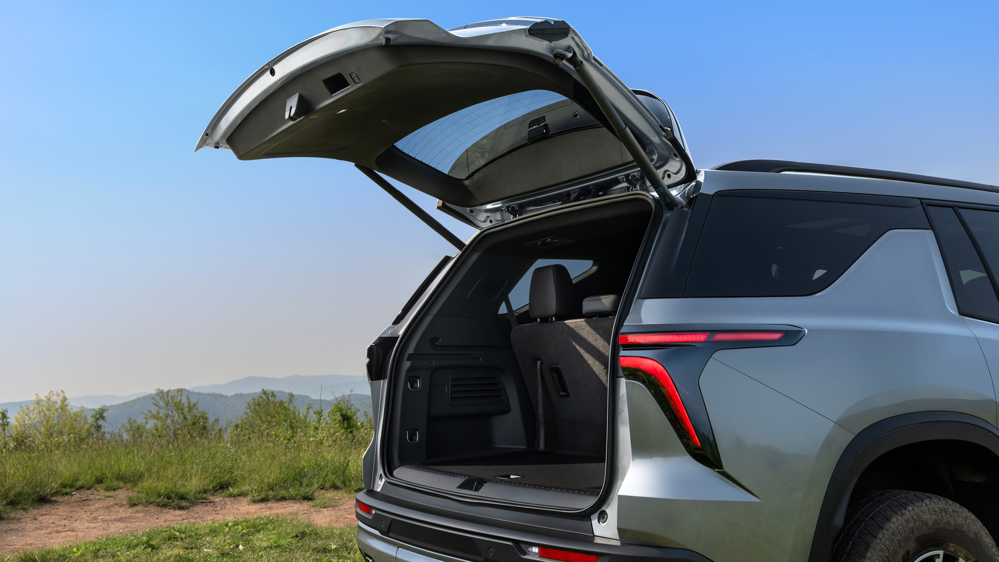 2026 Chevrolet Traverse Benzinli SUV Alınır mı? - fotoğraf 15