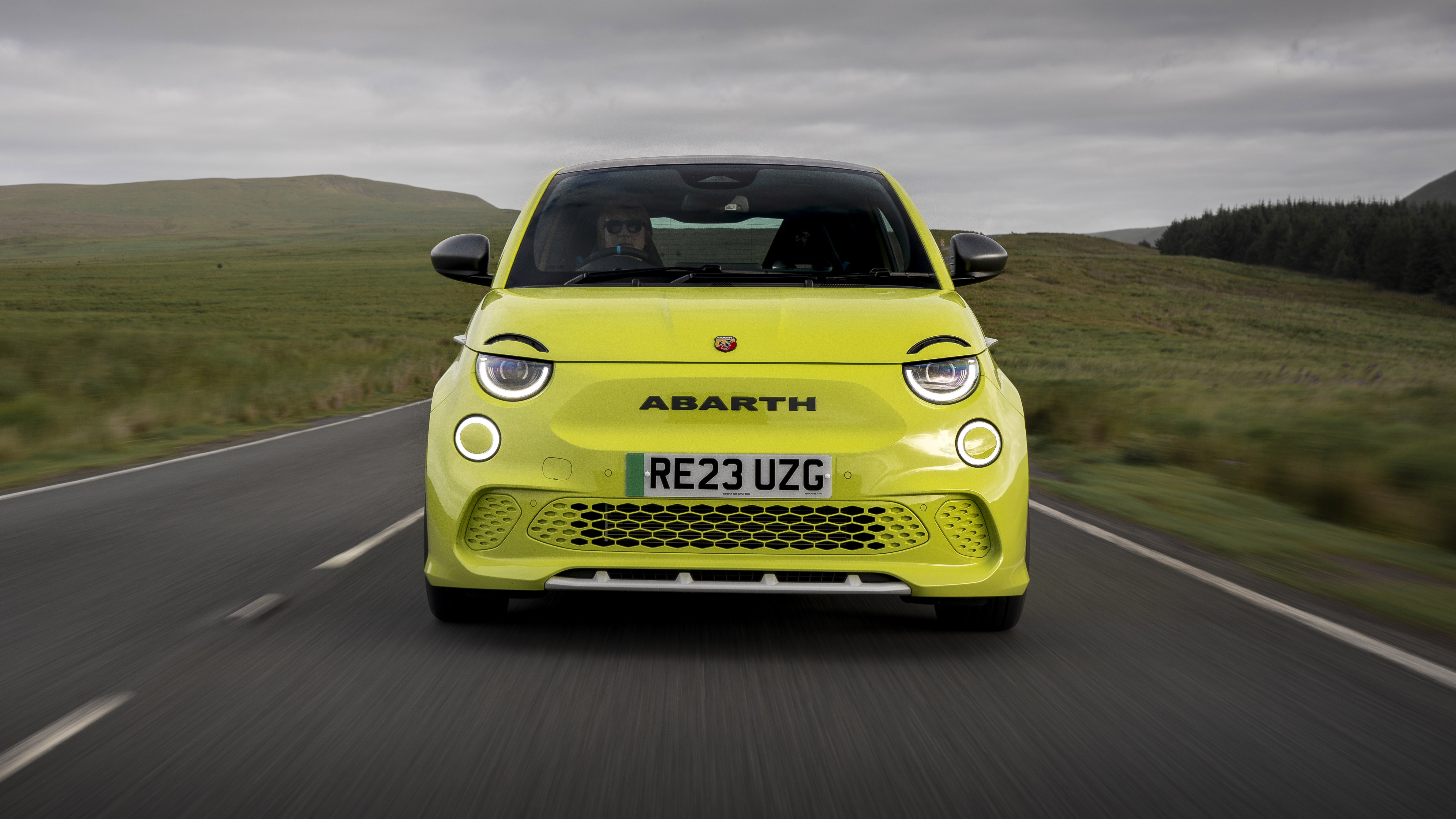 2026 Abarth 500e Elektrikli Performans Ve Türkiye’de Satış Durumu - fotoğraf 2