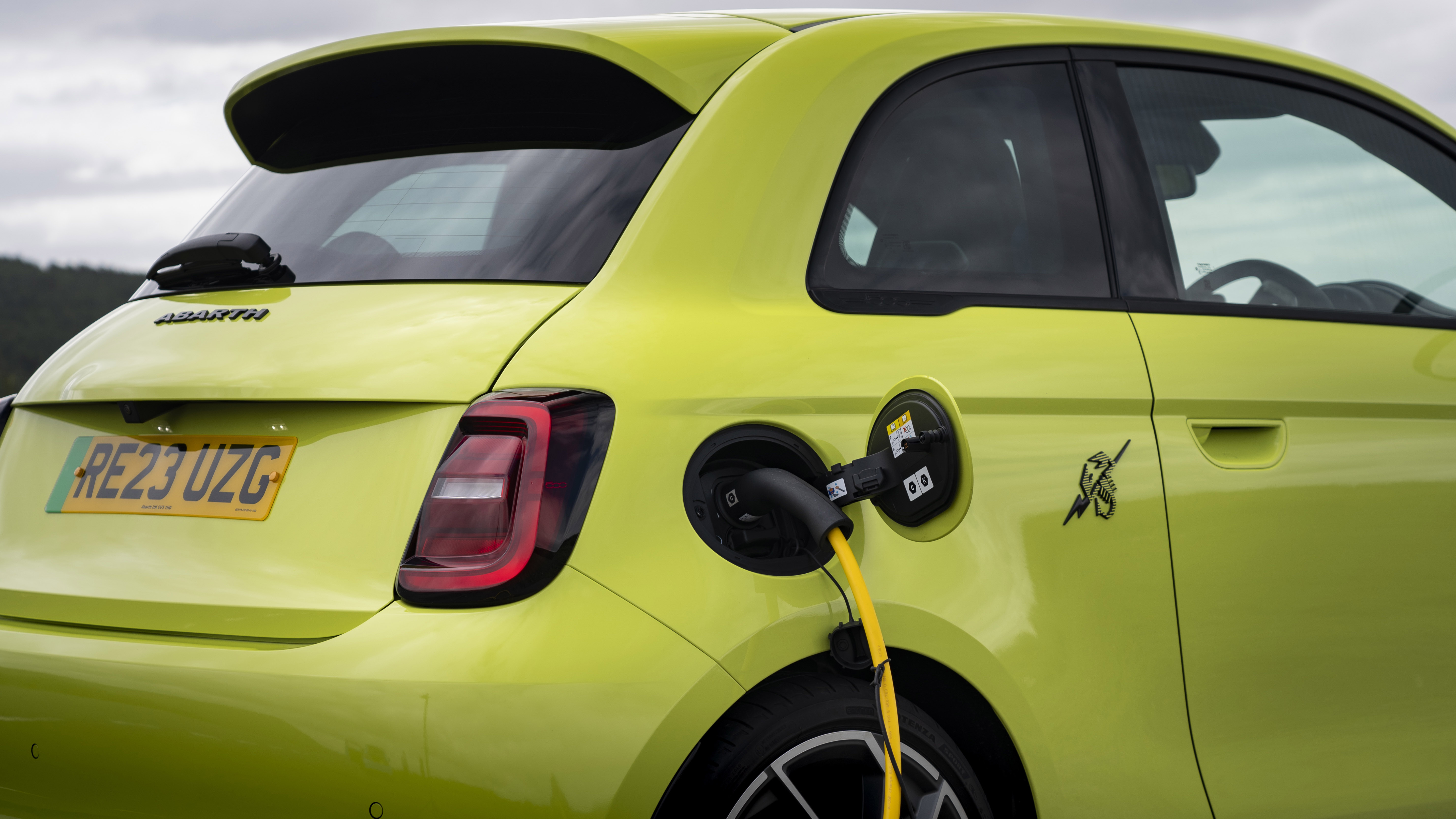 2026 Abarth 500e Elektrikli Performans Ve Türkiye’de Satış Durumu - fotoğraf 9