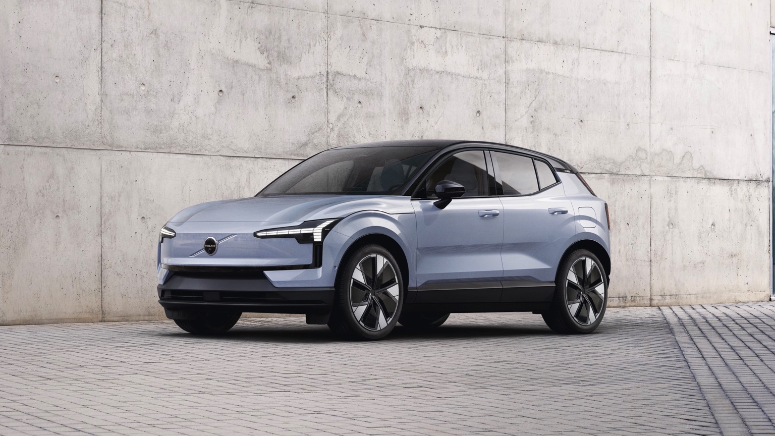 2026 Volvo EX30 Elektrikli SUV: Günlük Kullanımda Neler Sunuyor? - fotoğraf 2