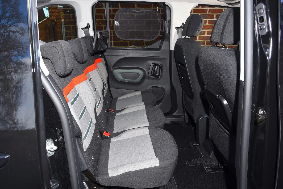 2026 Citroen Berlingo Dizel: Günlük Kullanımında Neler Sunuyor? - fotoğraf 12