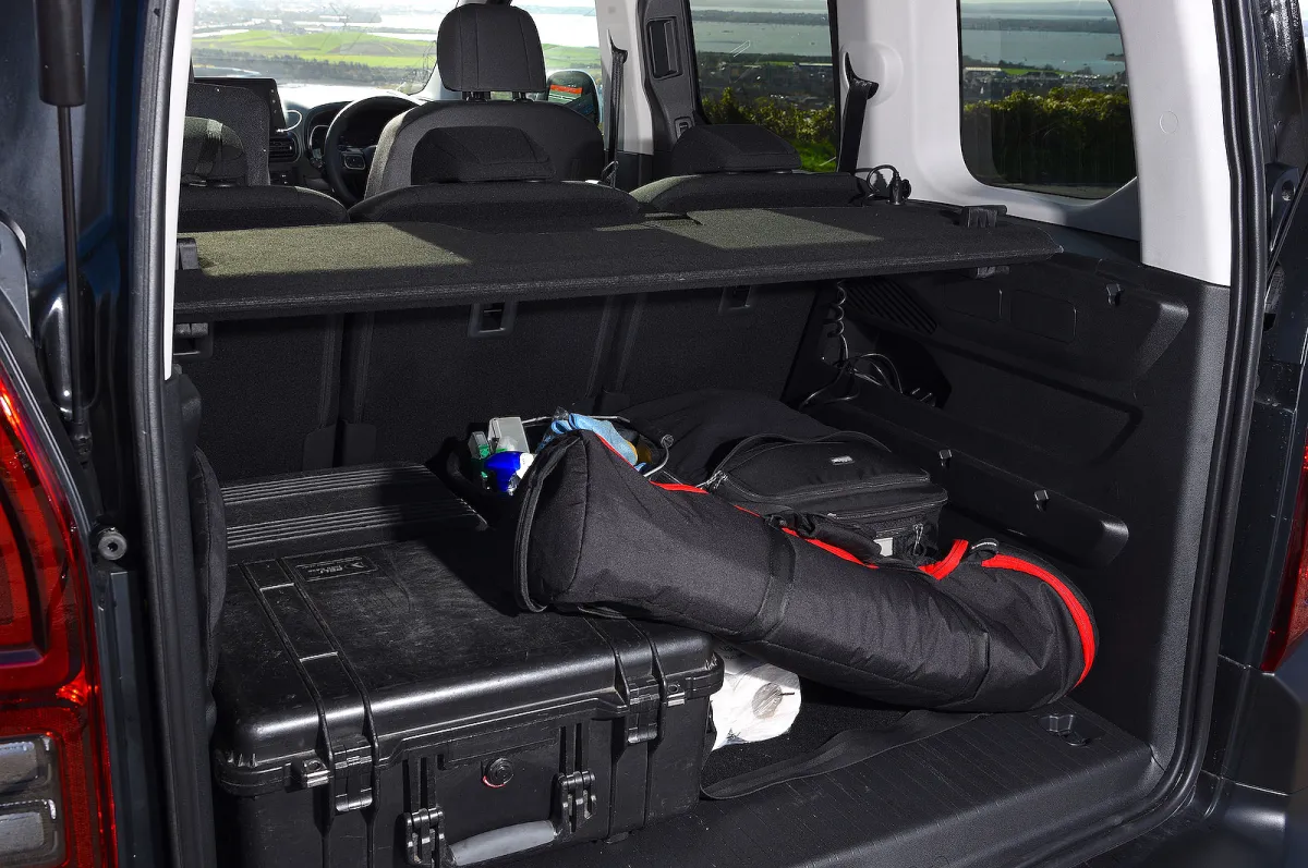 2026 Citroen Berlingo Dizel: Günlük Kullanımında Neler Sunuyor? - fotoğraf 13