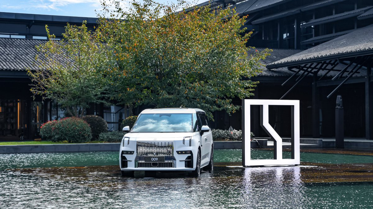 2026 Zeekr 009 Elektrikli Lüks MPV Türkiye’de Mevcut mu? - fotoğraf 3