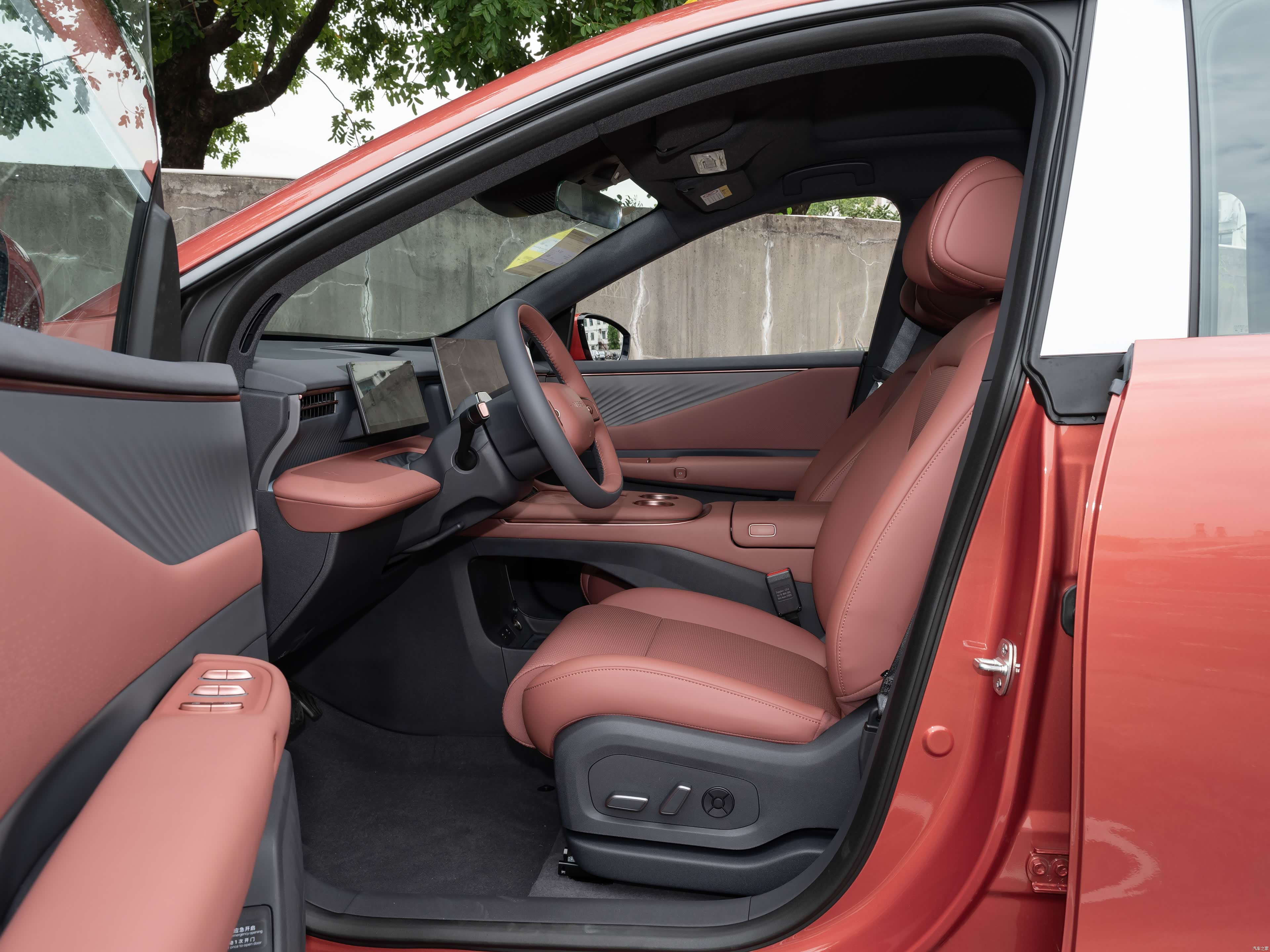 2026 Nissan NX8 Elektrikli SUV Türkiye'de Kullanılıyor mu? - fotoğraf 10