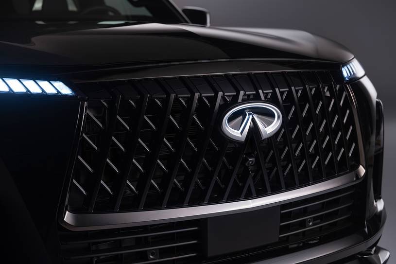 2026 Infiniti QX80 Benzinli SUV Hangi Kullanıcıya Uyar? - fotoğraf 37