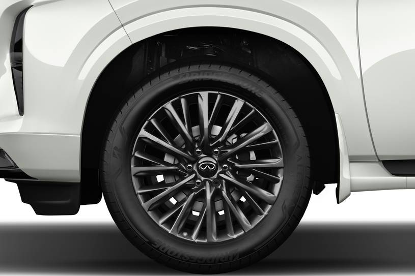 2026 Infiniti QX80 Benzinli SUV Hangi Kullanıcıya Uyar? - fotoğraf 44