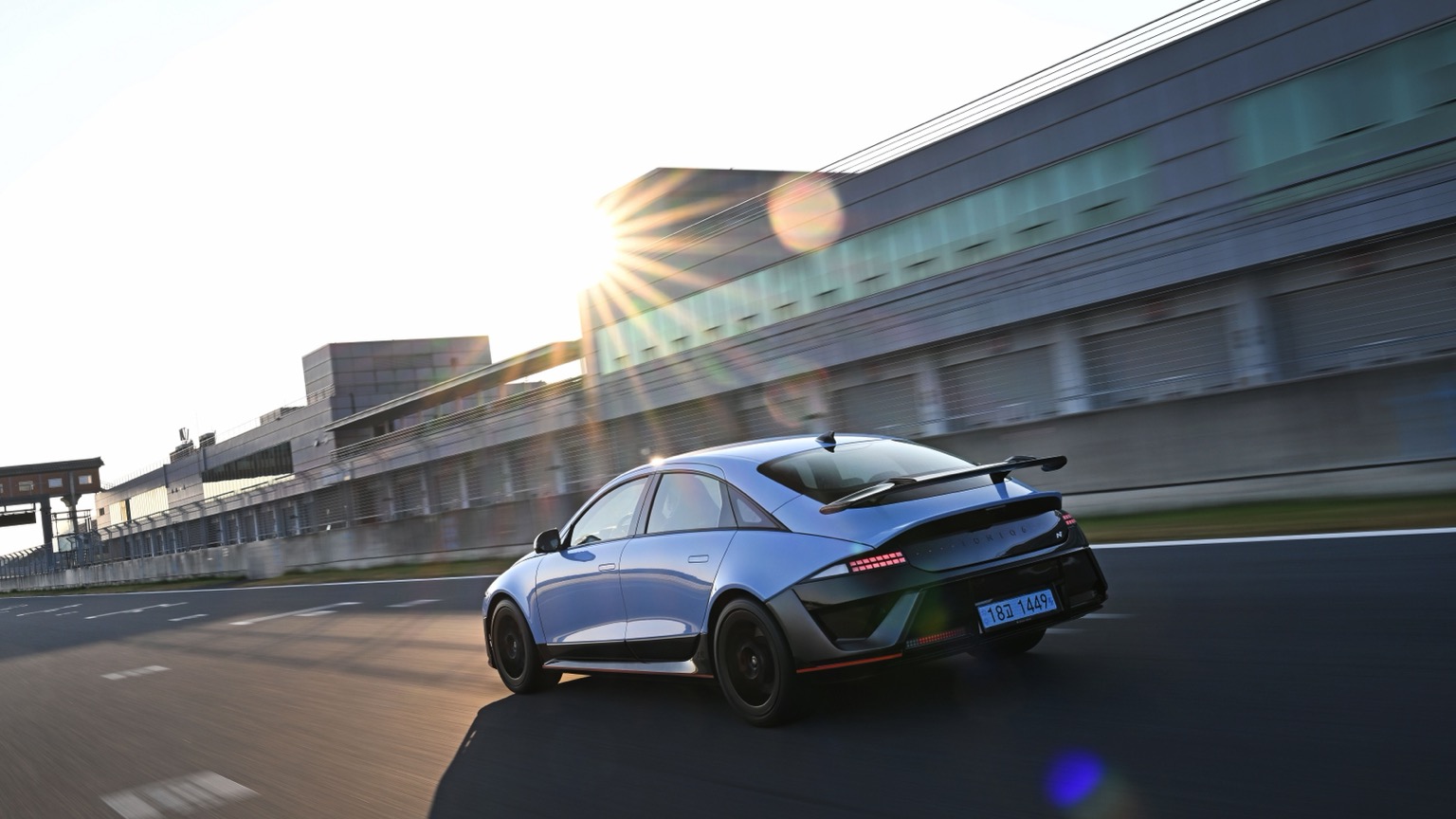 2026 Hyundai IONIQ 6 N Elektrikli: Performans Ve Menzil Nasıl? - fotoğraf 1