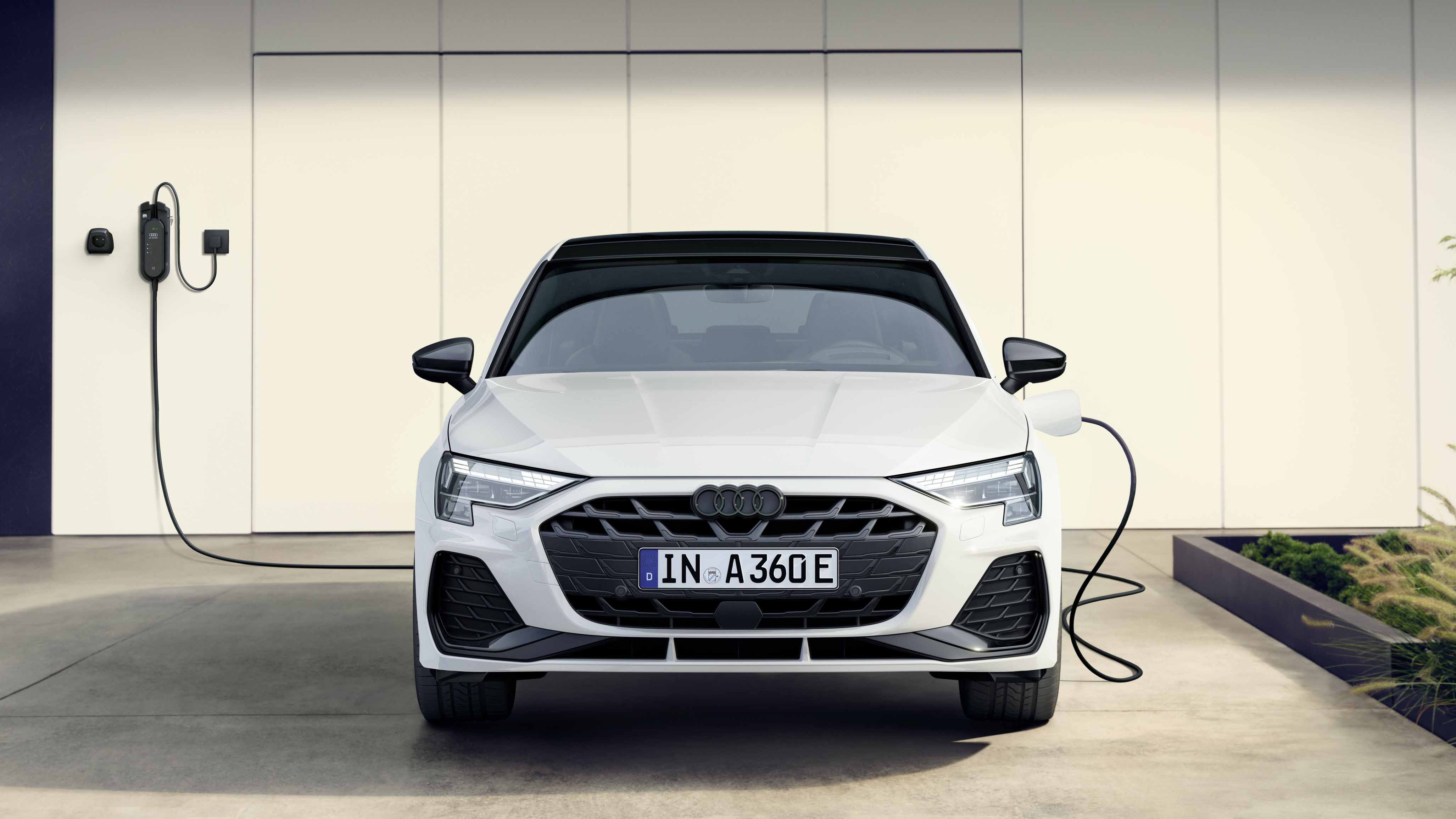 Audi A3 2026 Hibrit Alınır mı? Güncel Modelin Artı ve Eksileri - fotoğraf 3