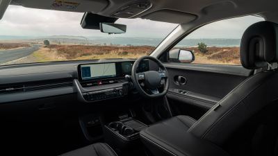 2026 Hyundai IONIQ V Elektrikli Aile Kullanımında Neler Sunuyor? - fotoğraf 7