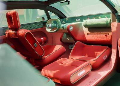 2026 FIAT Multiplay Concept: Dönüşebilen Aile Aracı Ne Sunuyor? - fotoğraf 7