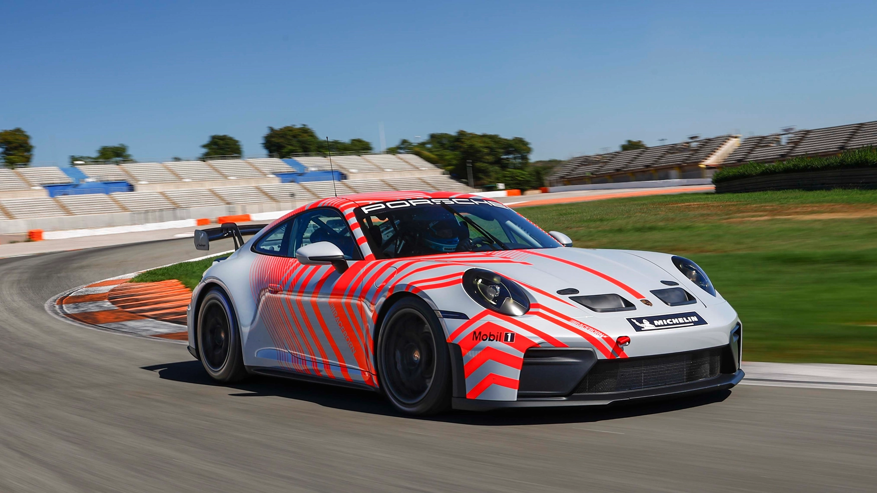 Porsche 911 Challenge