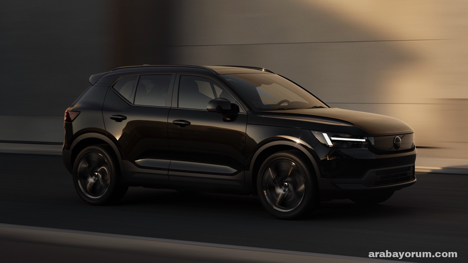 Volvo EX40 P5 Long Range 70 kWh Elektrikli SUV Menzil, Şarj ve Ölçüler