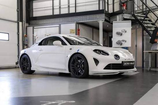 Alpine A110 E-ternité