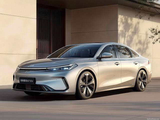 Geely A7 EV