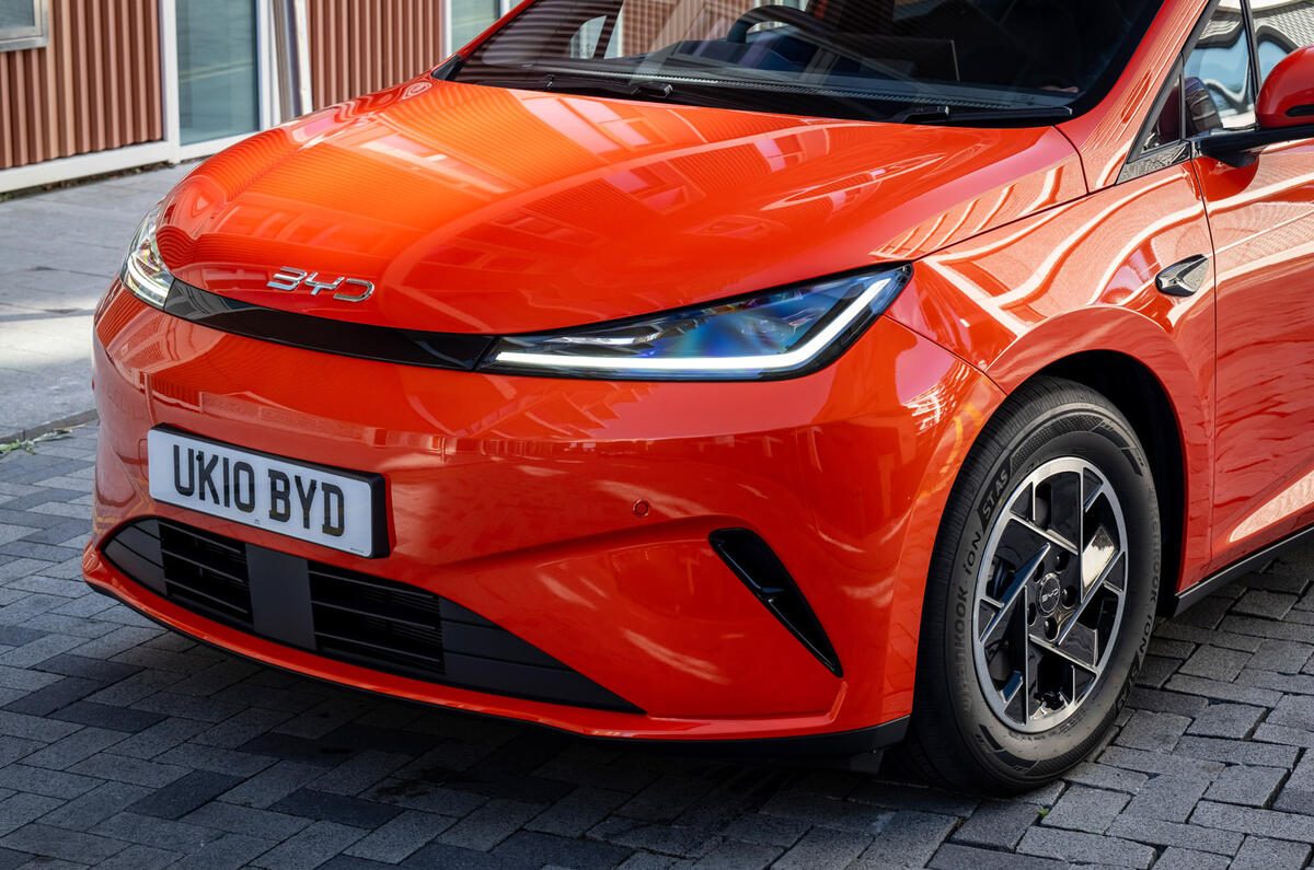 BYD Dolphin G: Avrupa'ya Özel Şarj Edilebilir Hibrit Supermini - fotoğraf 1